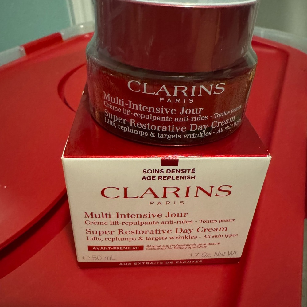 Clarins Anti-Ageing Day Cream with Plant Extracts